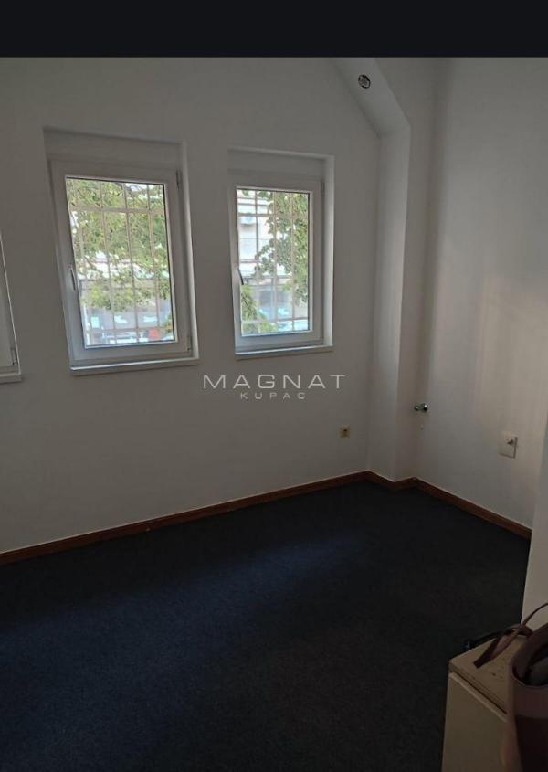 Glavna slika -Dubrovačka,  Lokal za izdavanje, 25m2, 400€
