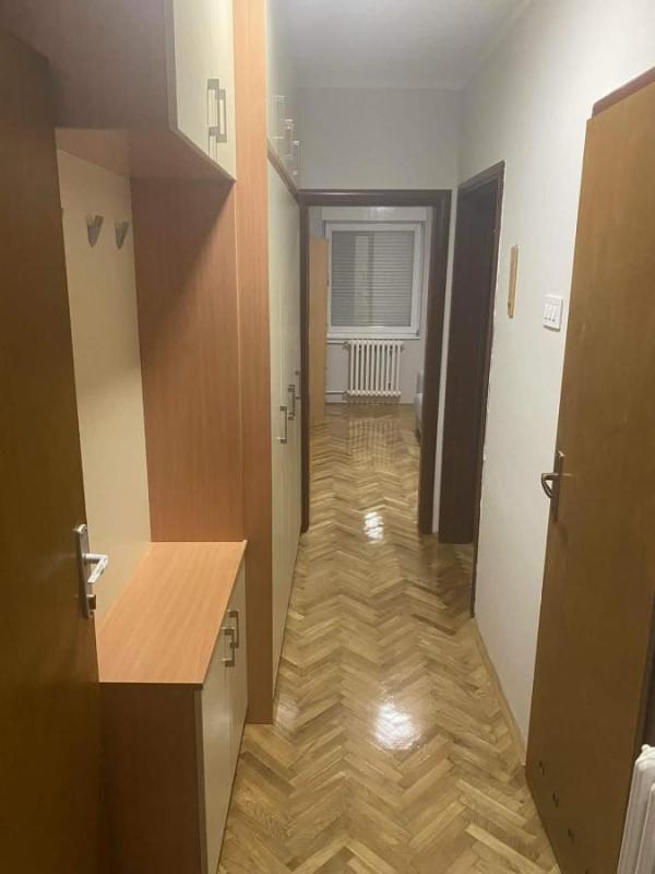 Slika 2 - Jednoiposoban stan za izdavanje, 37m2, 399€