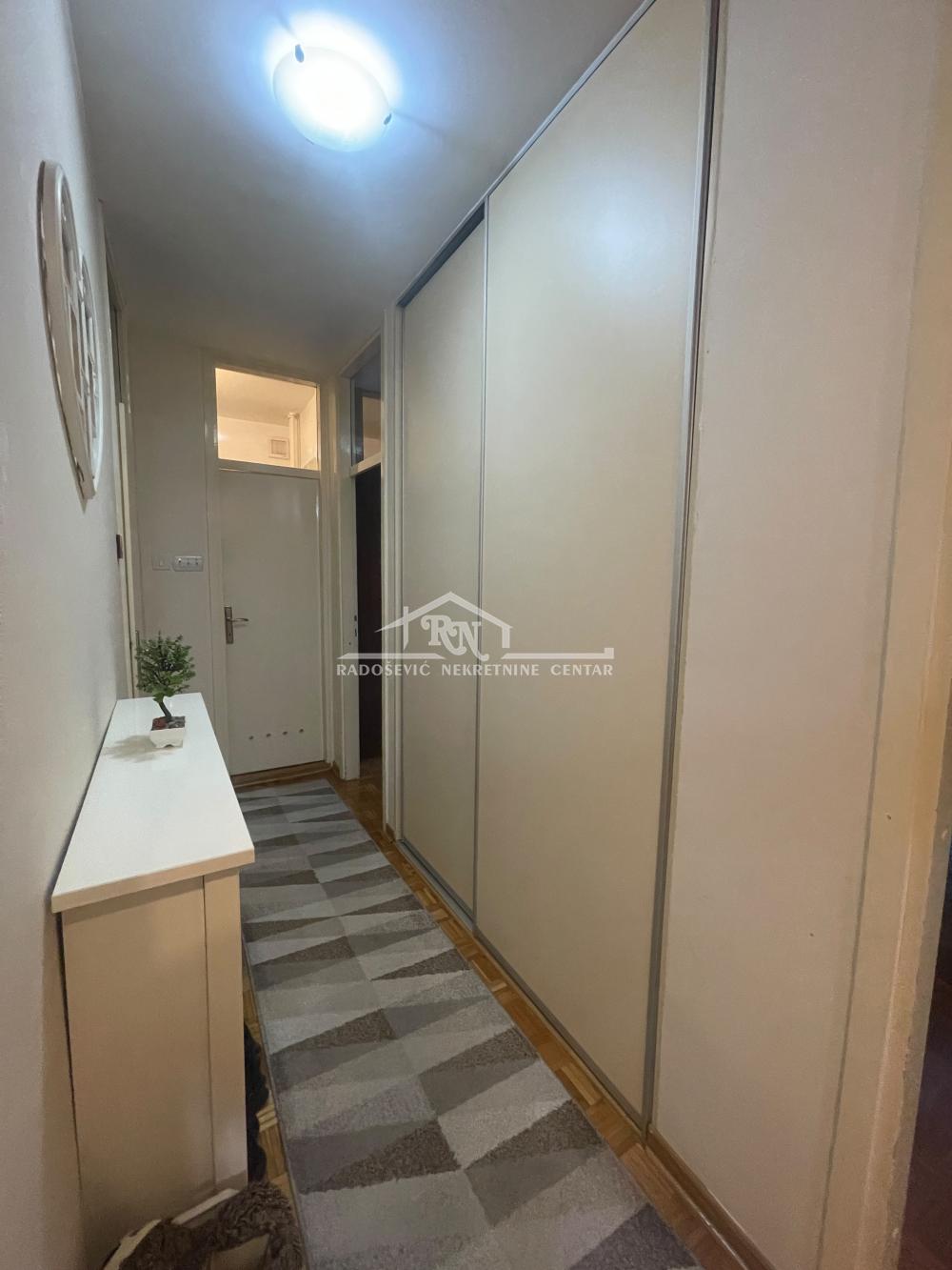 Slika 9 - Bratstva i jedinstva, Trosoban stan na prodaju, 70m2, 154.000€