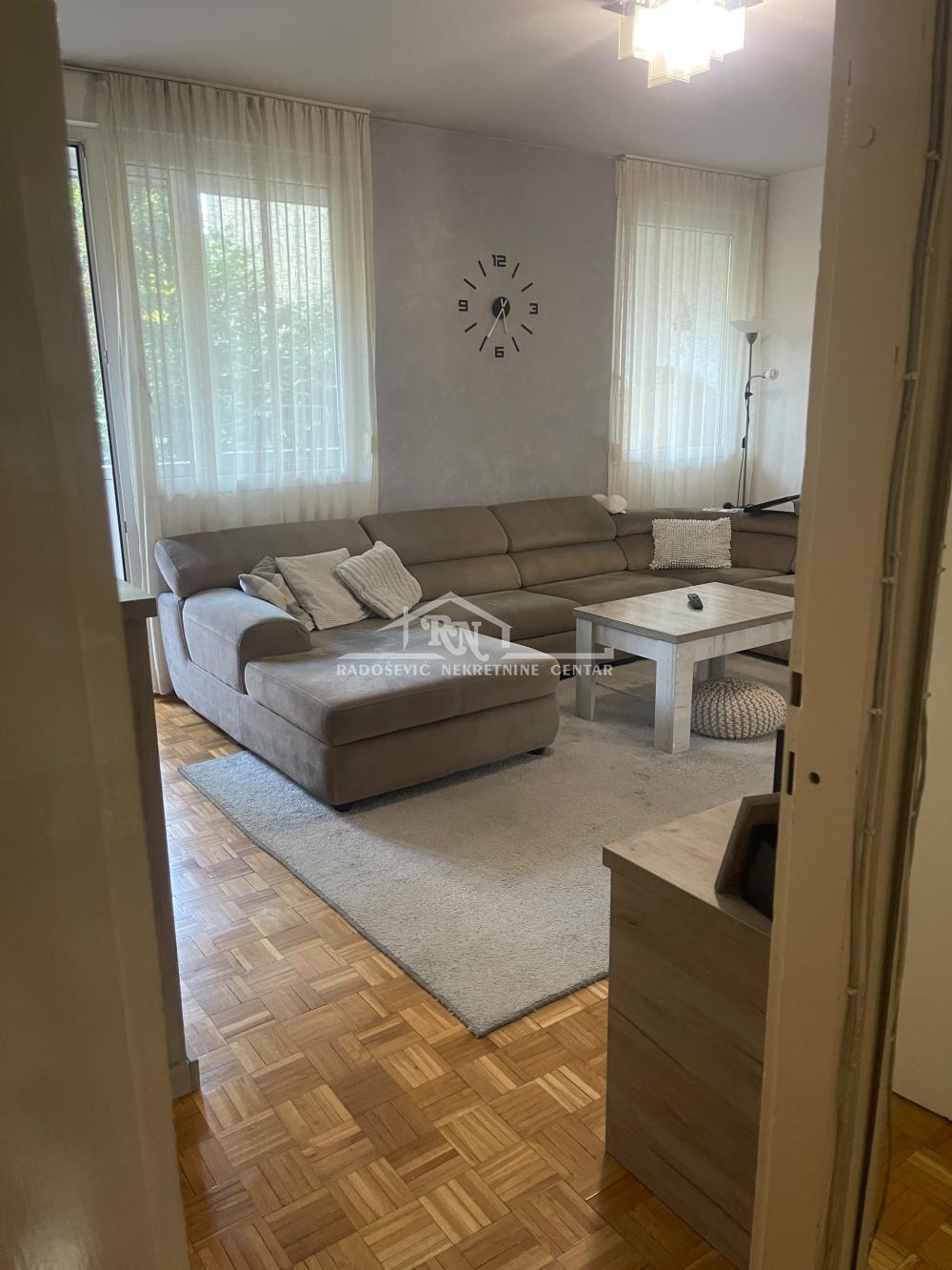 Slika 2 - Bratstva i jedinstva, Trosoban stan na prodaju, 70m2, 154.000€