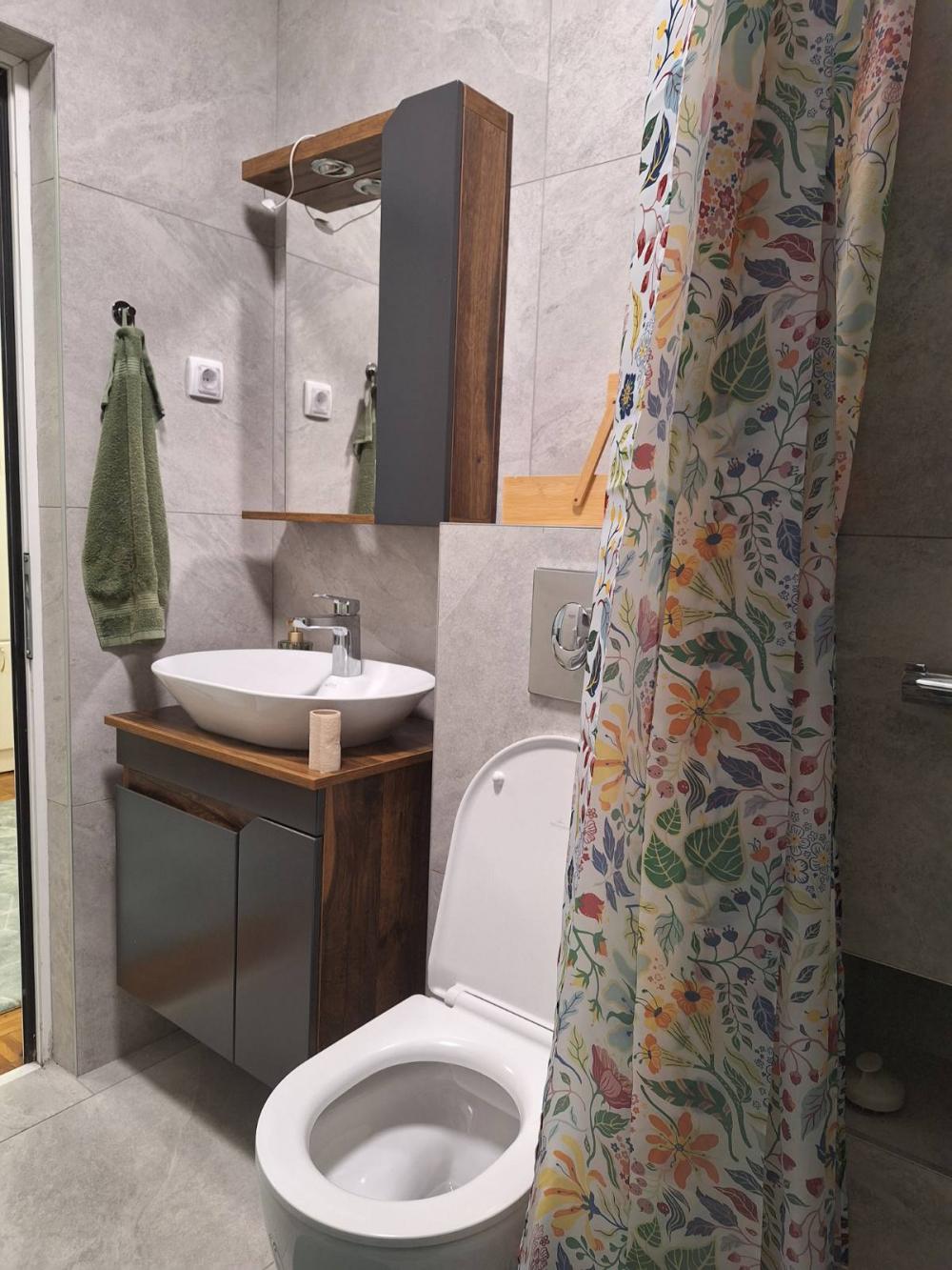 Slika 9 - Kneza Danila, Dvoiposoban stan za izdavanje, 55m2, 1.200€