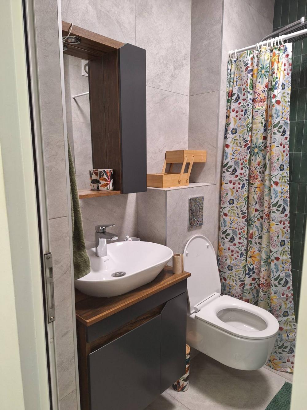 Slika 10 - Kneza Danila, Dvoiposoban stan za izdavanje, 55m2, 1.200€