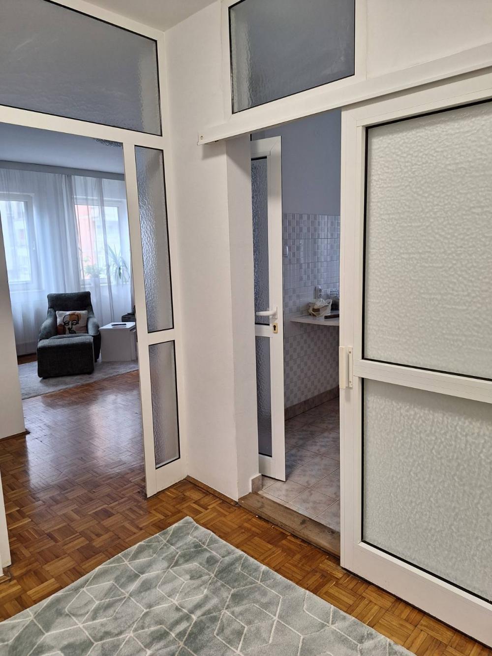 Slika 3 - Kneza Danila, Dvoiposoban stan za izdavanje, 55m2, 1.200€