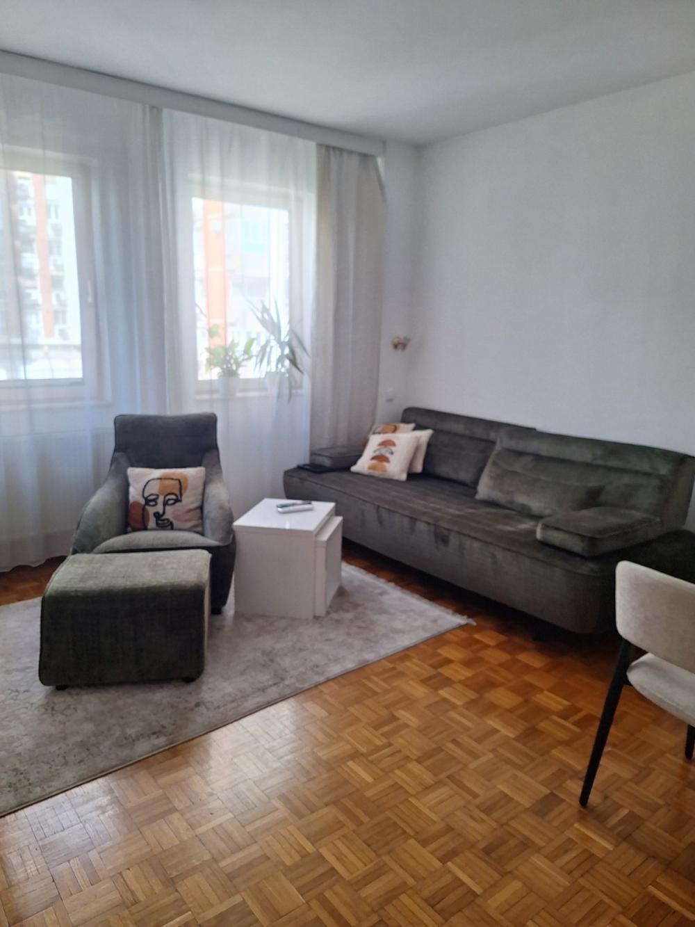 Slika 1 - Kneza Danila, Dvoiposoban stan za izdavanje, 55m2, 1.200€