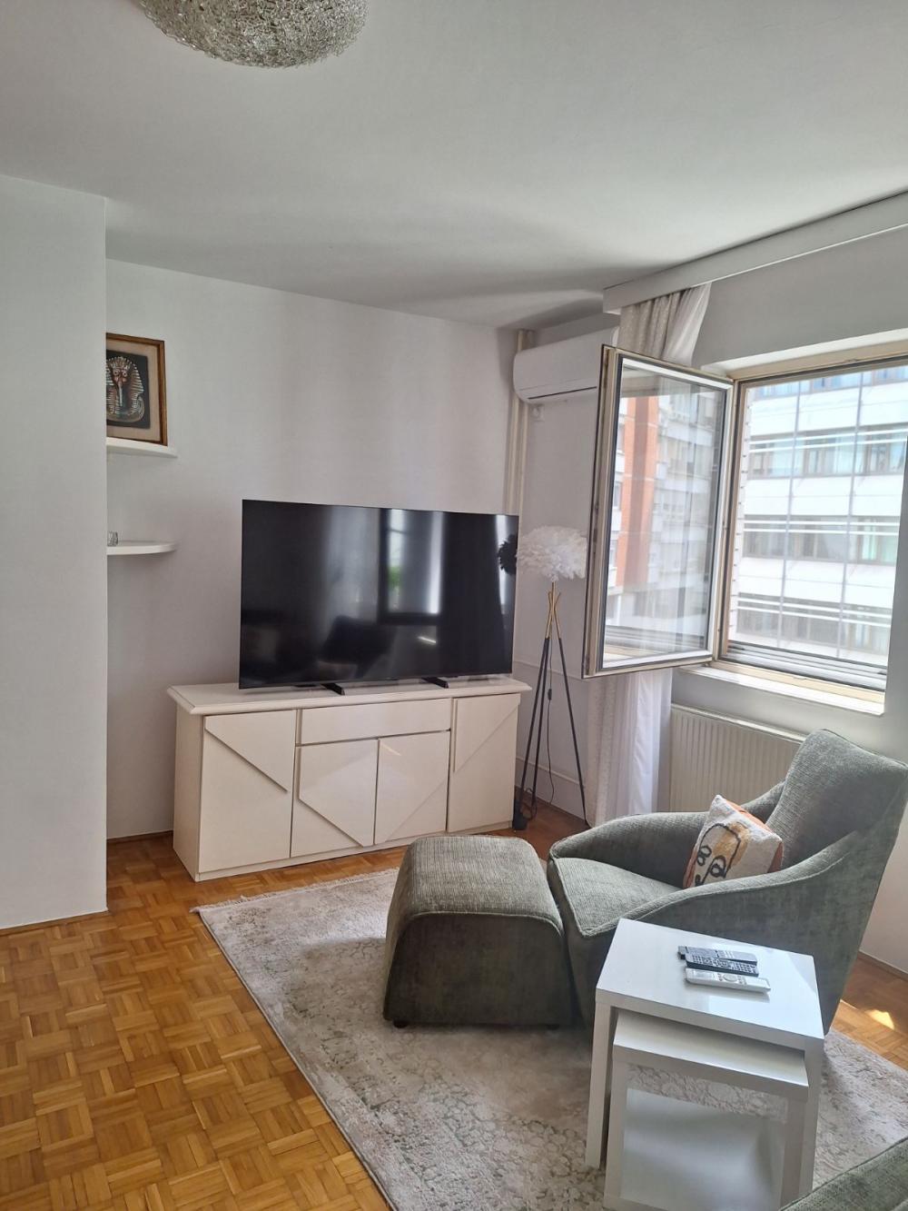 Glavna slika -Kneza Danila, Dvoiposoban stan za izdavanje, 55m2, 1.200€