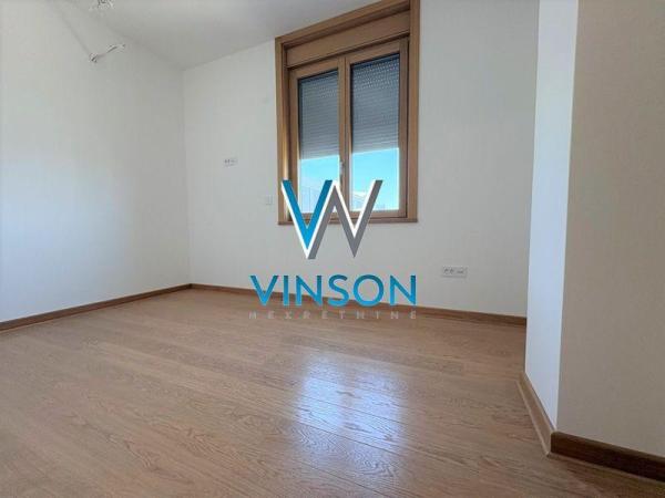 Slika 7 - Pavla Stamatovića, Četvorosoban stan na prodaju, 156m2, 566.500€