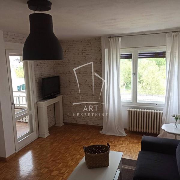 Slika 2 - Bulevar Mihajla Pupina, Dvosoban stan za izdavanje, 37m2, 650€