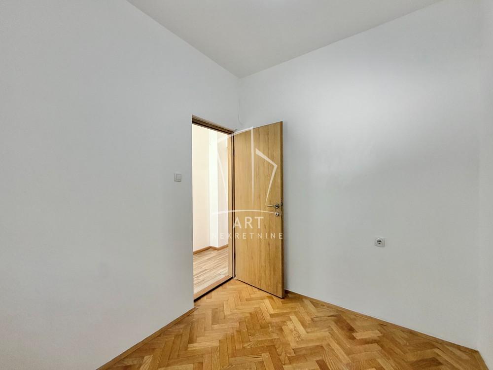 Slika 10 - Železnička, Kuća za izdavanje, 50m2, 500€