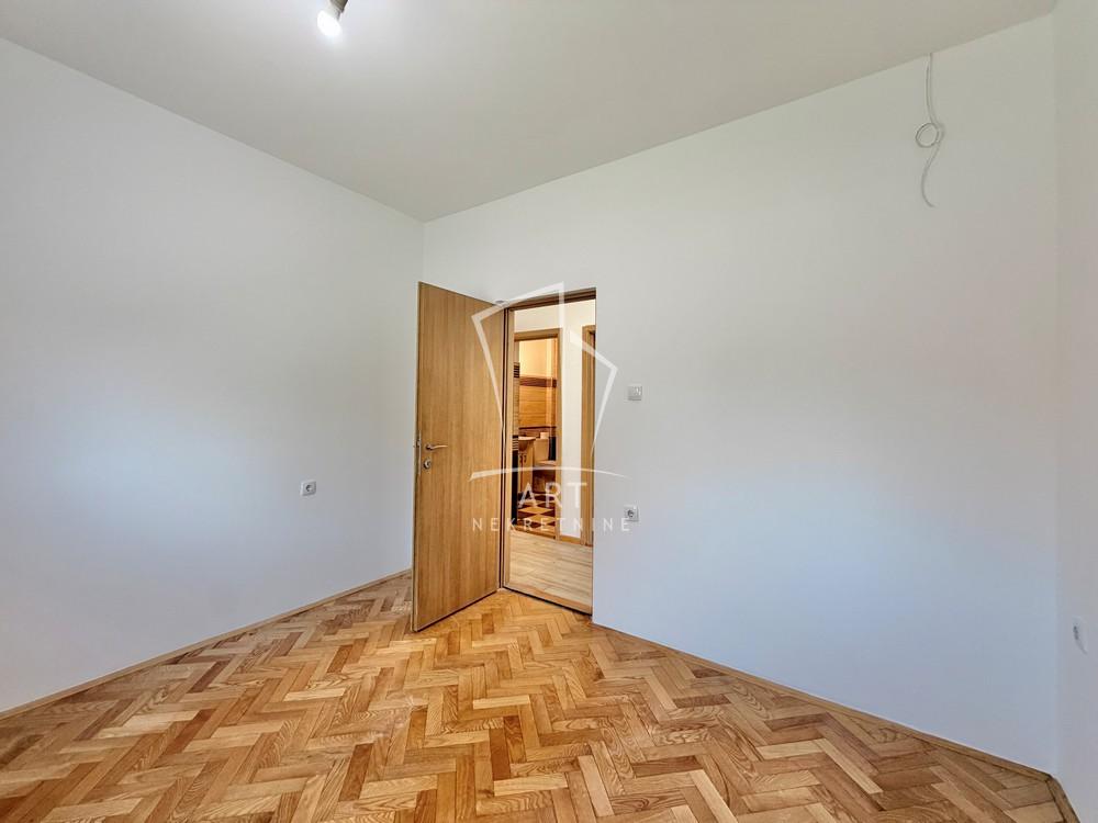 Slika 8 - Železnička, Kuća za izdavanje, 50m2, 500€