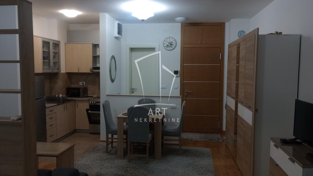 Slika 2 - Stanoja Glavaša, Dvosoban stan za izdavanje, 44m2, 750€