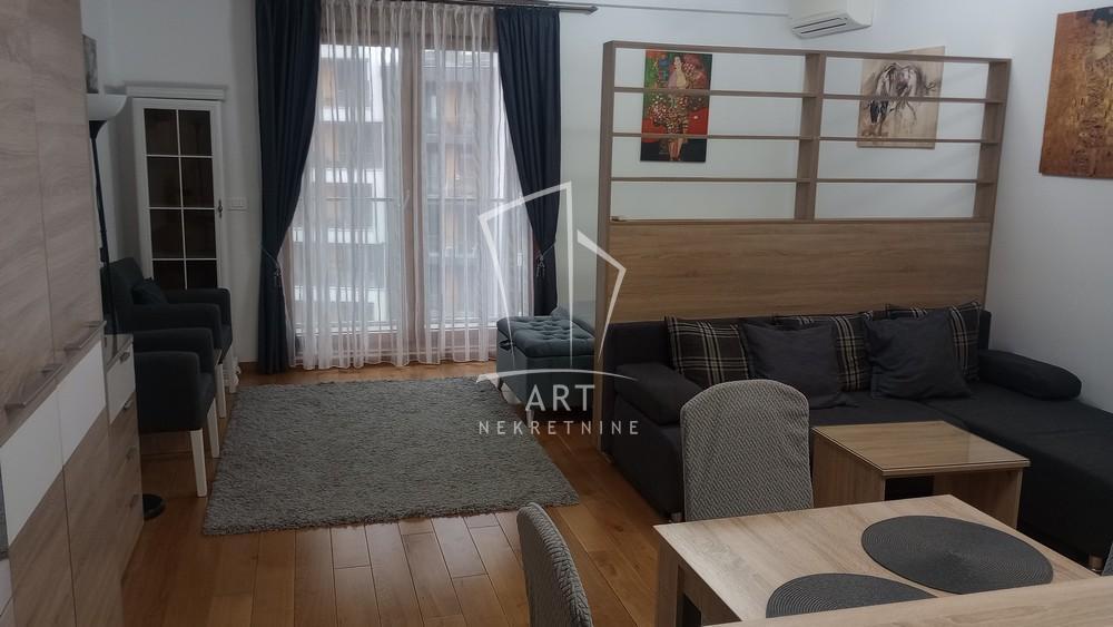 Glavna slika -Stanoja Glavaša, Dvosoban stan za izdavanje, 44m2, 750€