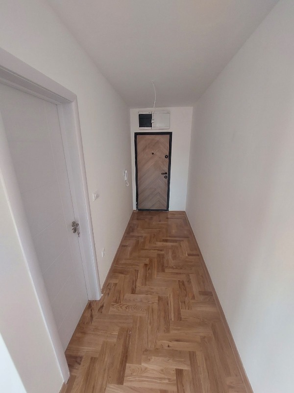 Slika 3 - Beogradska, Jednoiposoban stan na prodaju, 94m2, 125.000€