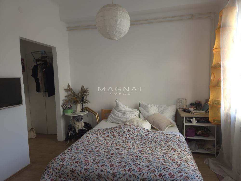 Slika 10 - Cara Uroša, Trosoban stan na prodaju, 67m2, 325.000€