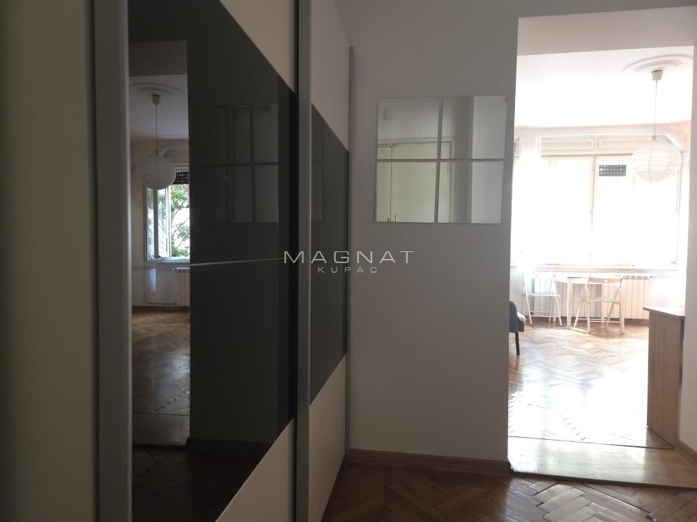 Slika 7 - Cara Uroša, Trosoban stan na prodaju, 67m2, 325.000€