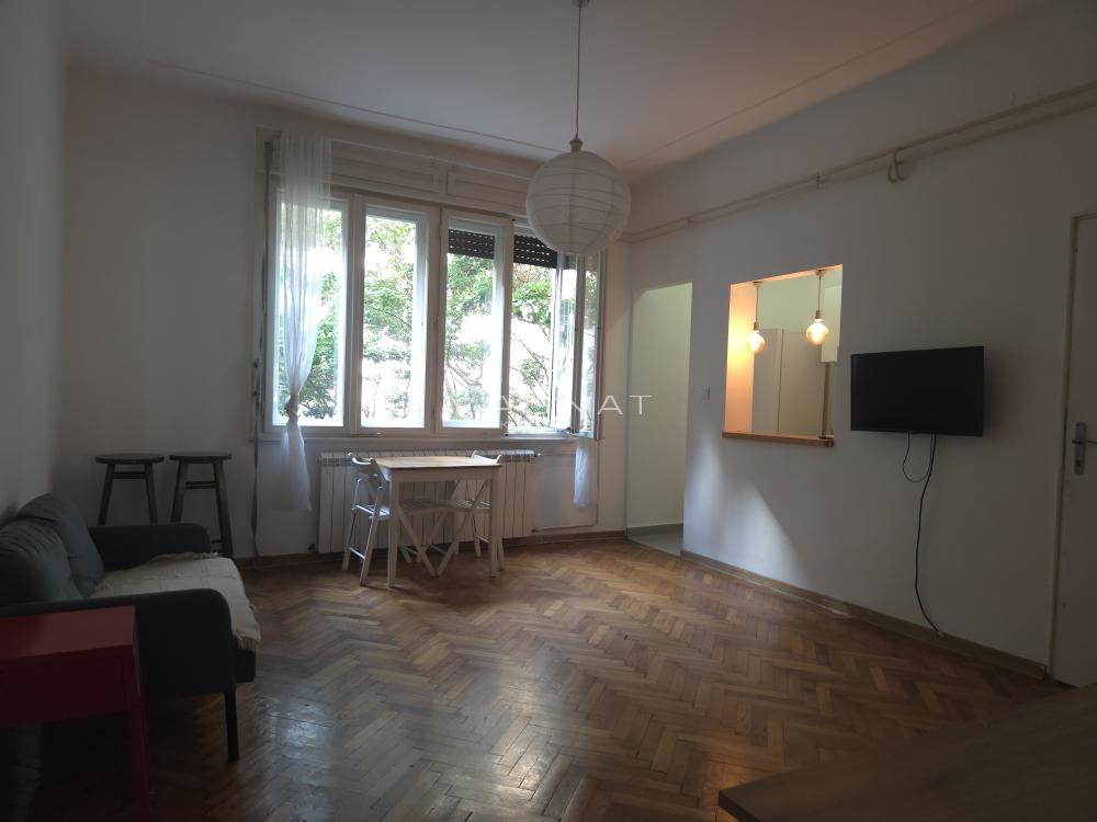 Slika 8 - Cara Uroša, Trosoban stan na prodaju, 67m2, 325.000€