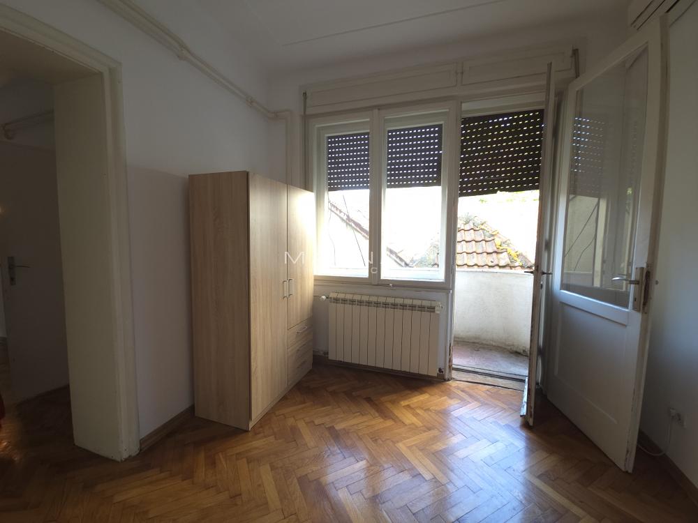 Slika 1 - Cara Uroša, Trosoban stan na prodaju, 67m2, 325.000€