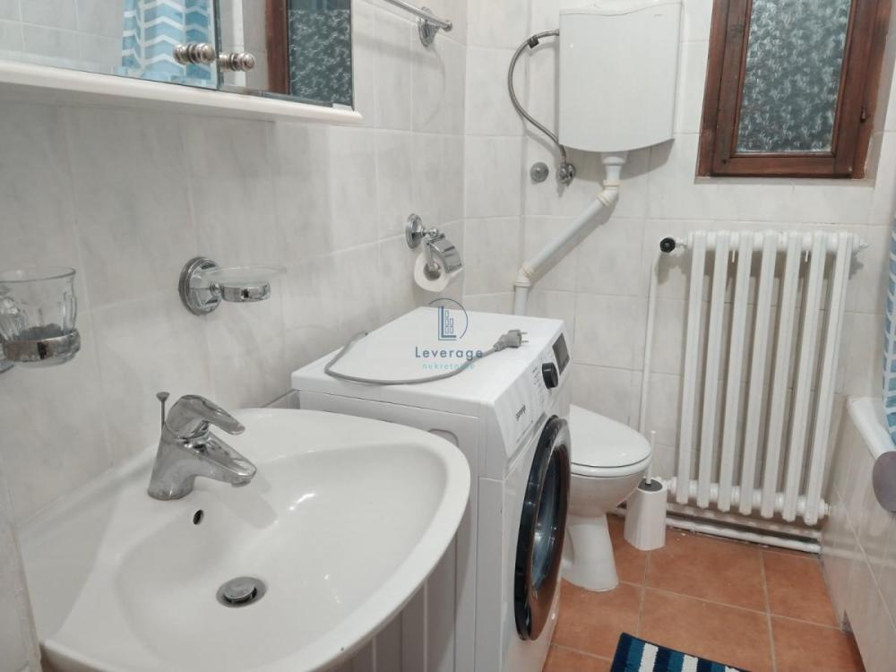 Slika 8 - Učitelja Miloša Jankovića, Trosoban stan za izdavanje, 60m2, 600€