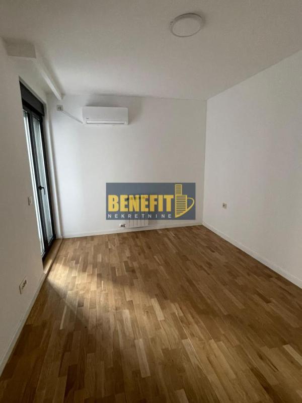 Glavna slika -Trosoban stan za izdavanje, 69m2, 690€