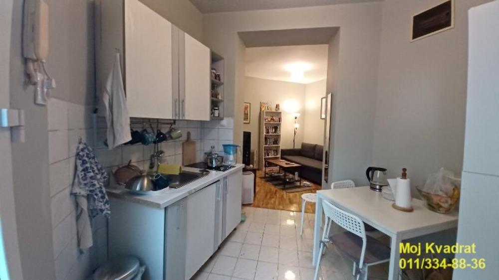 Slika 1 - Jednoiposoban stan za izdavanje, 40m2, 580€