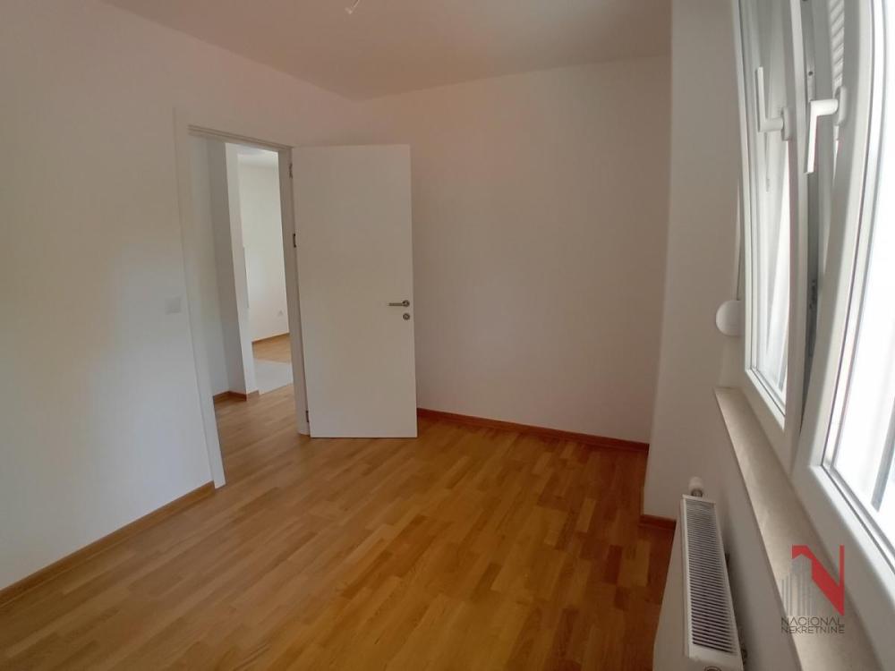 Slika 1 - ćirila i metodija, Jednoiposoban stan na prodaju, 40m2, 128.700€