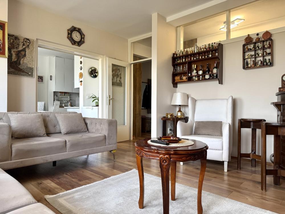 Slika 2 - Kneza Višeslava, Četvorosoban stan na prodaju, 93m2, 340.000€