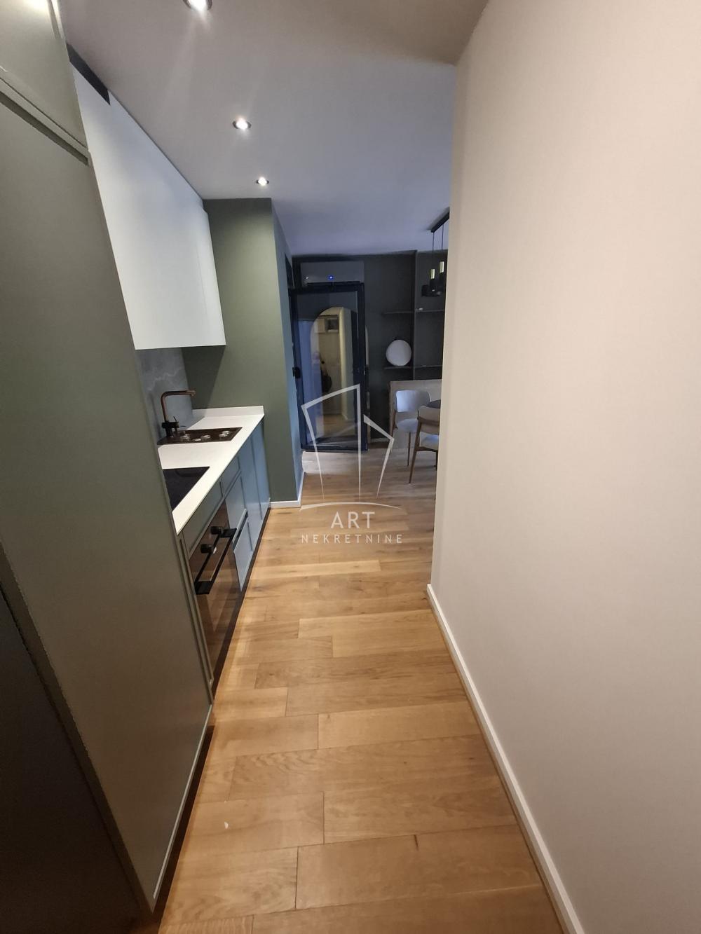 Slika 9 - Šumatovačka, Dvosoban stan za izdavanje, 45m2, 900€