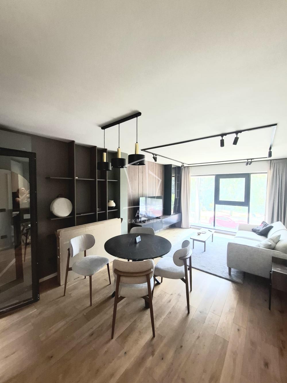 Slika 5 - Šumatovačka, Dvosoban stan za izdavanje, 45m2, 900€