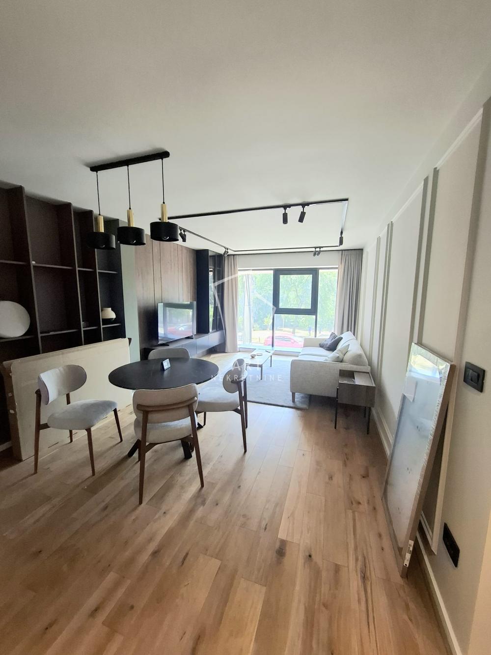 Slika 6 - Šumatovačka, Dvosoban stan za izdavanje, 45m2, 900€