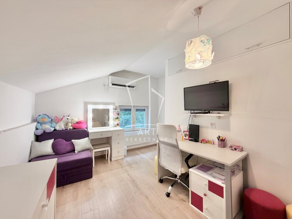 Slika 11 - Đorđa Jovanovića, Trosoban stan na prodaju, 54m2, 215.000€