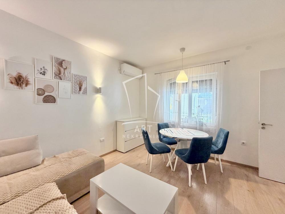 Slika 2 - Đorđa Jovanovića, Trosoban stan na prodaju, 54m2, 215.000€