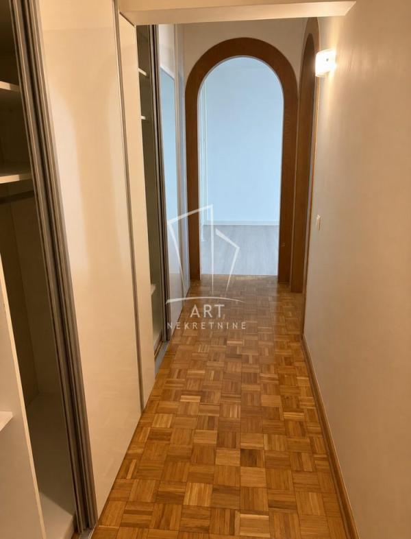Slika 2 - Gandijeva, Dvosoban stan za izdavanje, 59m2, 650€