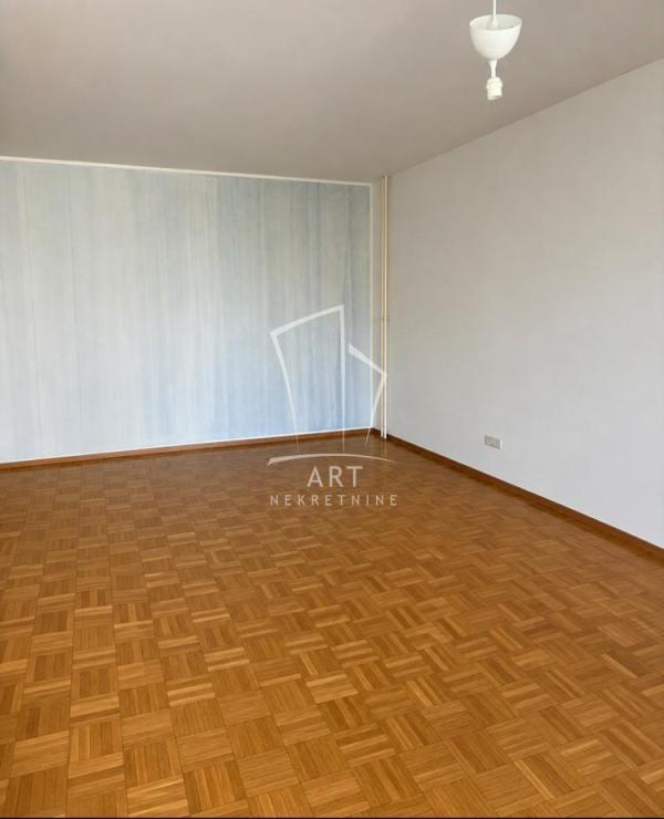 Slika 1 - Gandijeva, Dvosoban stan za izdavanje, 59m2, 650€