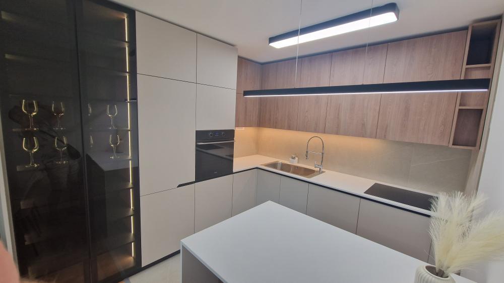 Glavna slika -Cara Dušana 71, Jednoiposoban stan za izdavanje, 54m2, 650€