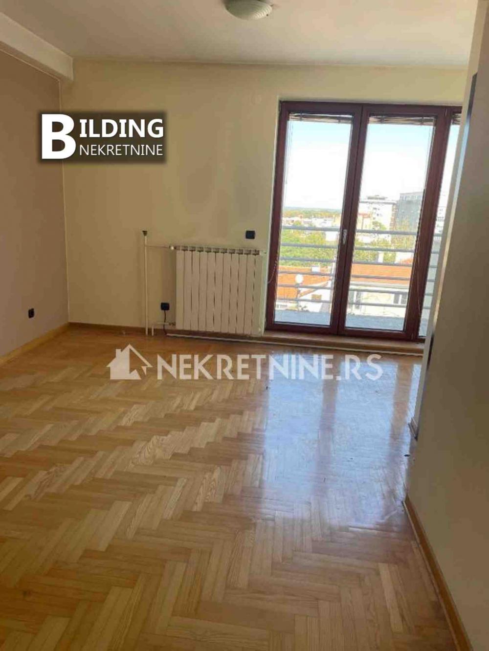 Slika 3 - Požarevačka, Petosoban stan za izdavanje, 207m2, 2.300€