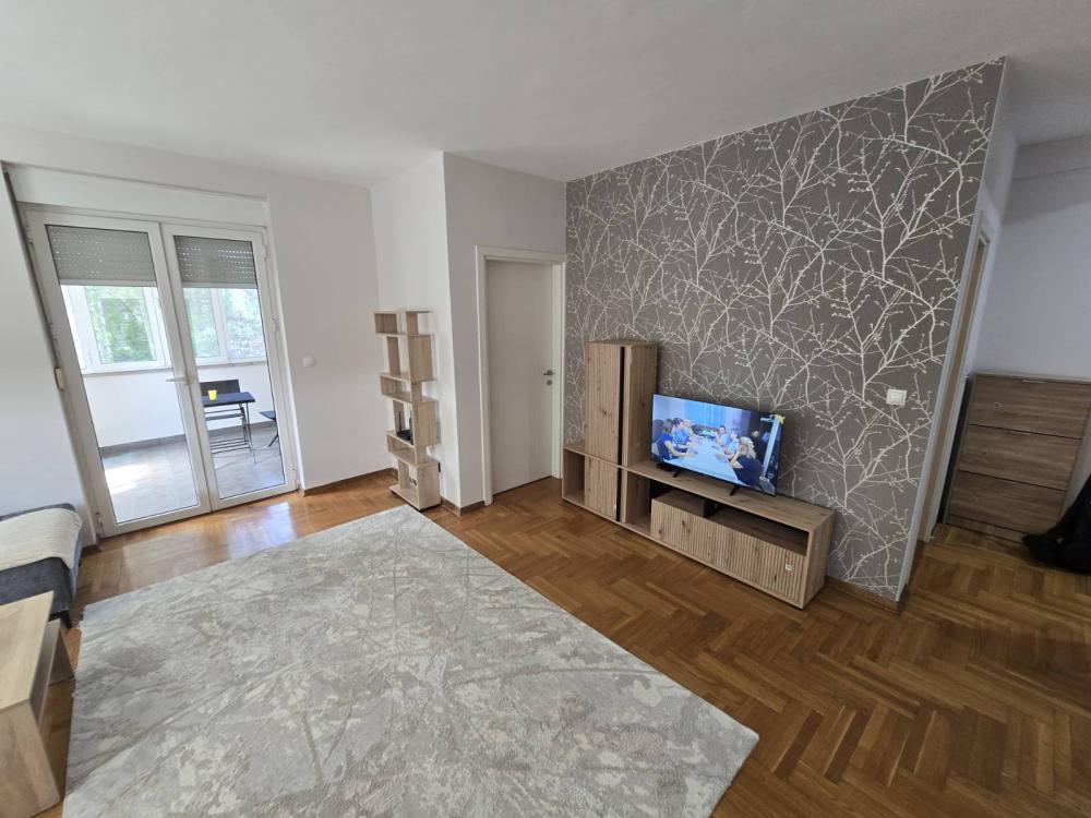 Slika 4 - Gospodara Vučića, Trosoban stan za izdavanje, 61m2, 900€