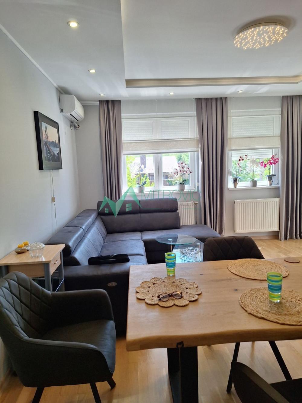 Slika 1 - Trosoban stan na prodaju, 74m2, 190.000€