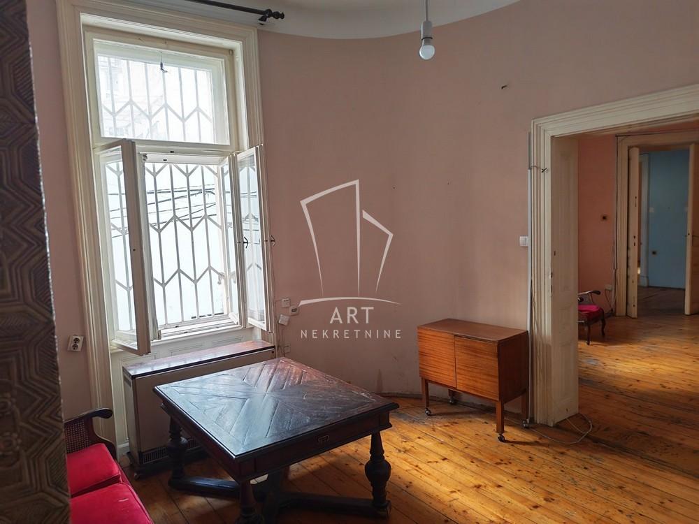 Slika 2 - Svetogorska, Stan za izdavanje, 184m2, 2.500€