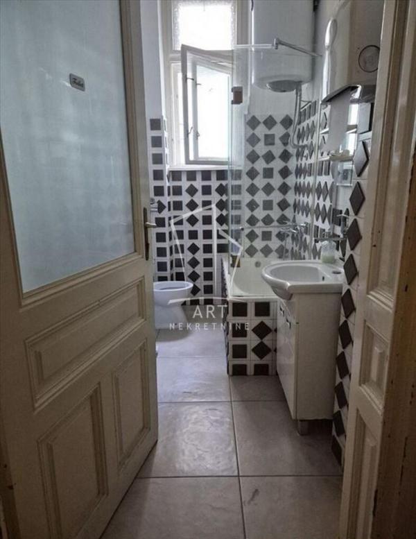 Slika 10 - Svetogorska, Stan za izdavanje, 184m2, 2.500€