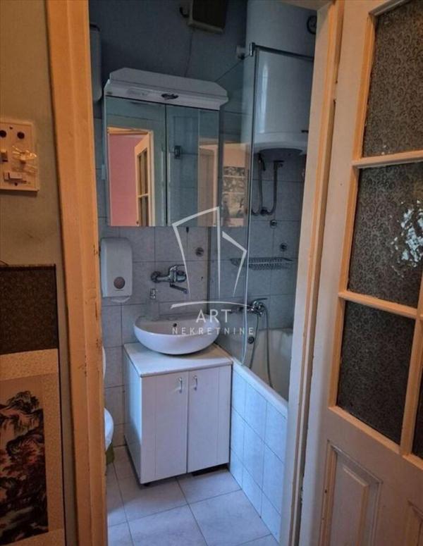 Slika 11 - Svetogorska, Stan za izdavanje, 184m2, 2.500€