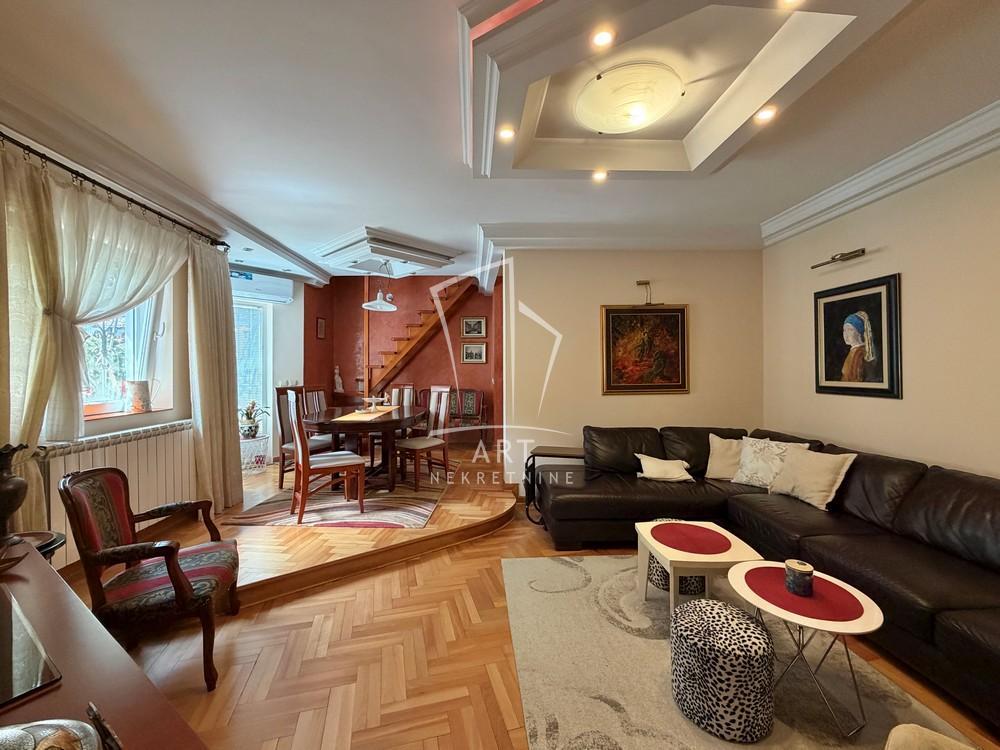 Glavna slika -Avijatičarski trg, Šestosoban stan na prodaju, 86m2, 460.000€