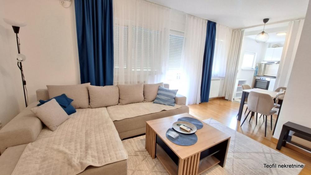 Slika 1 - Cerska, Dvoiposoban stan za izdavanje, 65m2, 900€