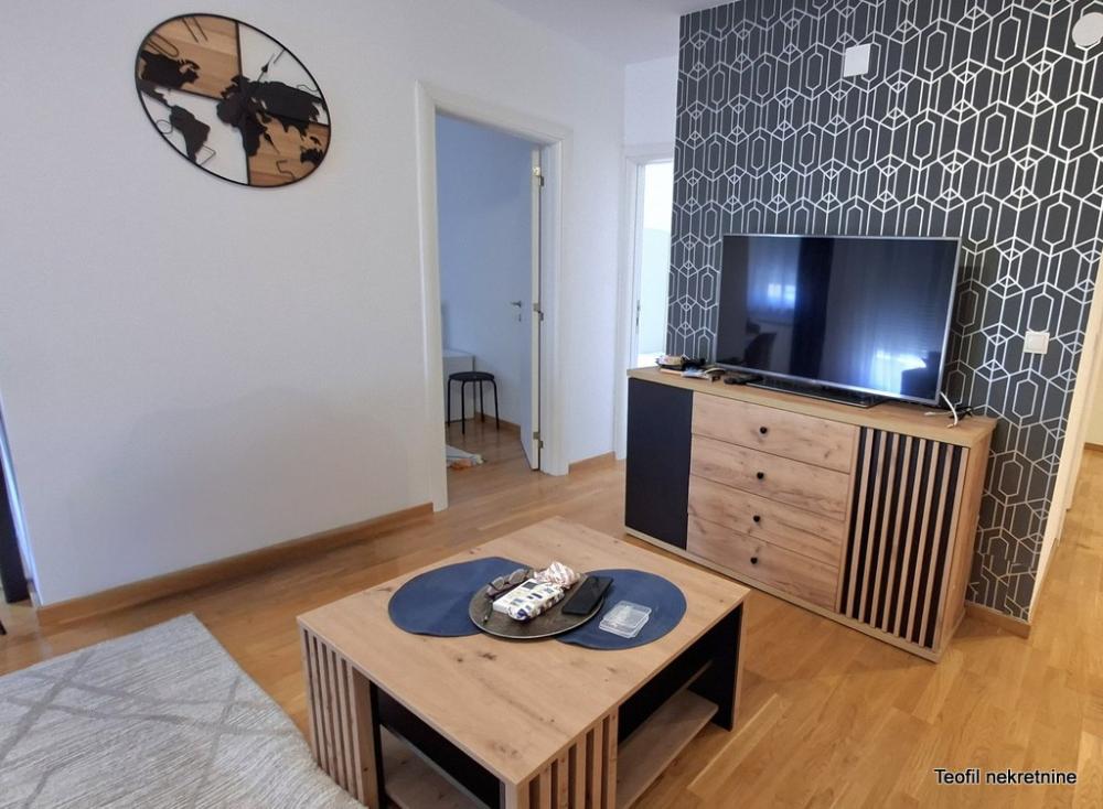 Slika 3 - Cerska, Dvoiposoban stan za izdavanje, 65m2, 900€