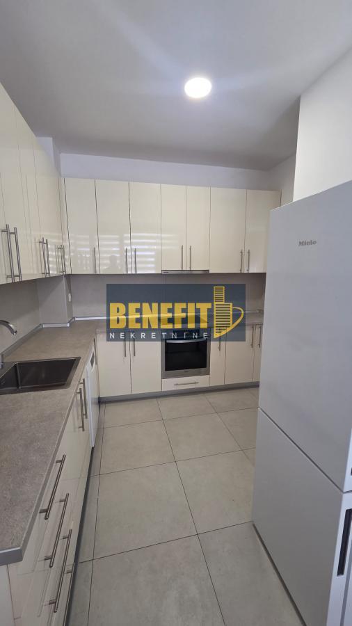 Slika 6 - Dvosoban stan za izdavanje, 66m2, 1.000€