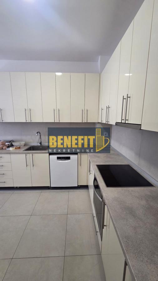 Slika 7 - Dvosoban stan za izdavanje, 66m2, 1.000€