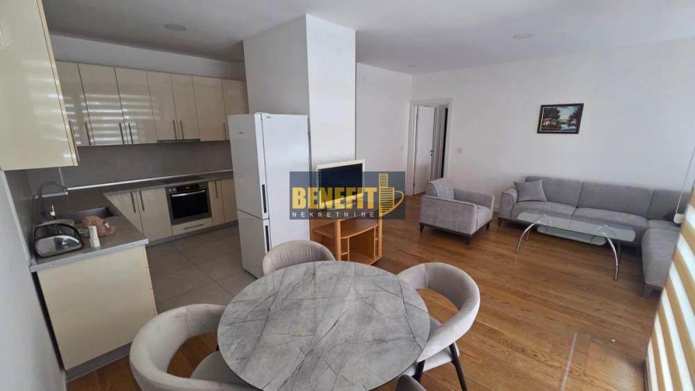 Slika 1 - Dvosoban stan za izdavanje, 66m2, 1.000€