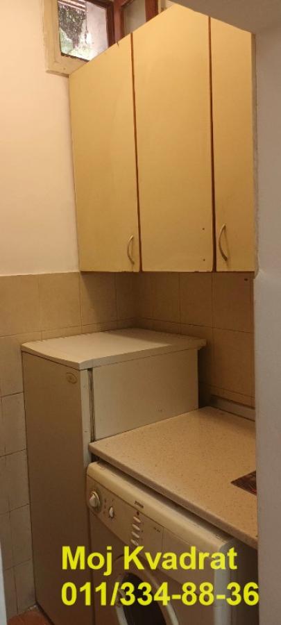 Slika 2 - Dvosoban stan za izdavanje, 30m2, 500€