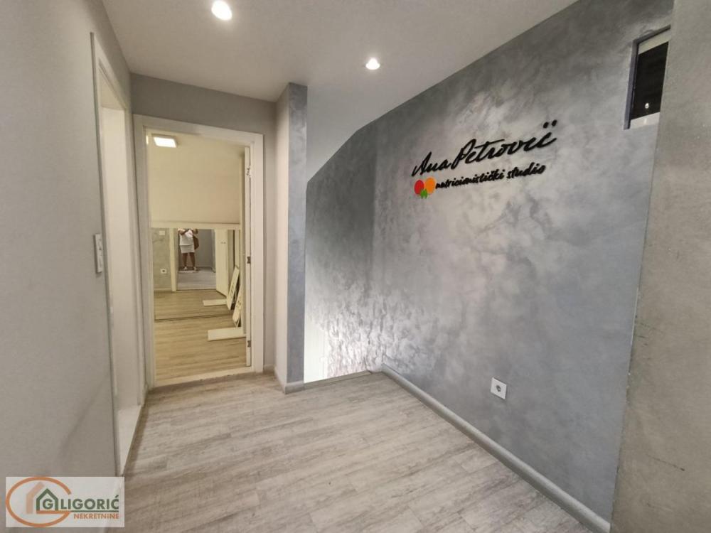 Slika 6 - Pećska, Petosoban stan na prodaju, 118m2, 349.000€