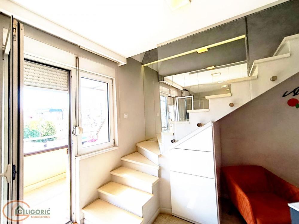 Slika 4 - Pećska, Petosoban stan na prodaju, 118m2, 349.000€