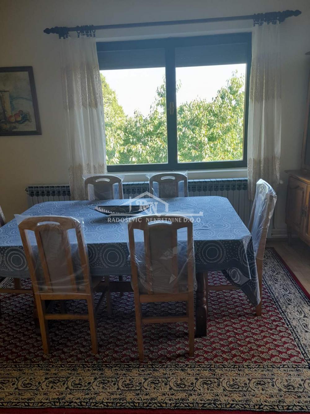 Slika 10 - Steve Todorovića, Troiposoban stan za izdavanje, 90m2, 700€