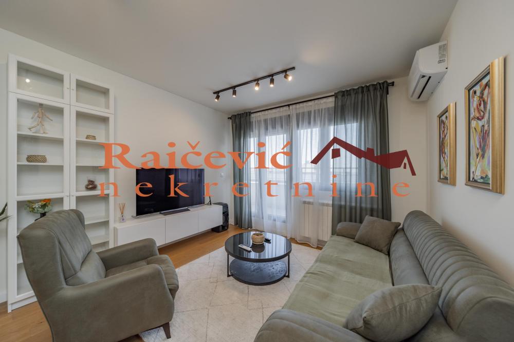 Slika 2 - Kneza Viseslava, Trosoban stan na prodaju, 67m2, 244.000€